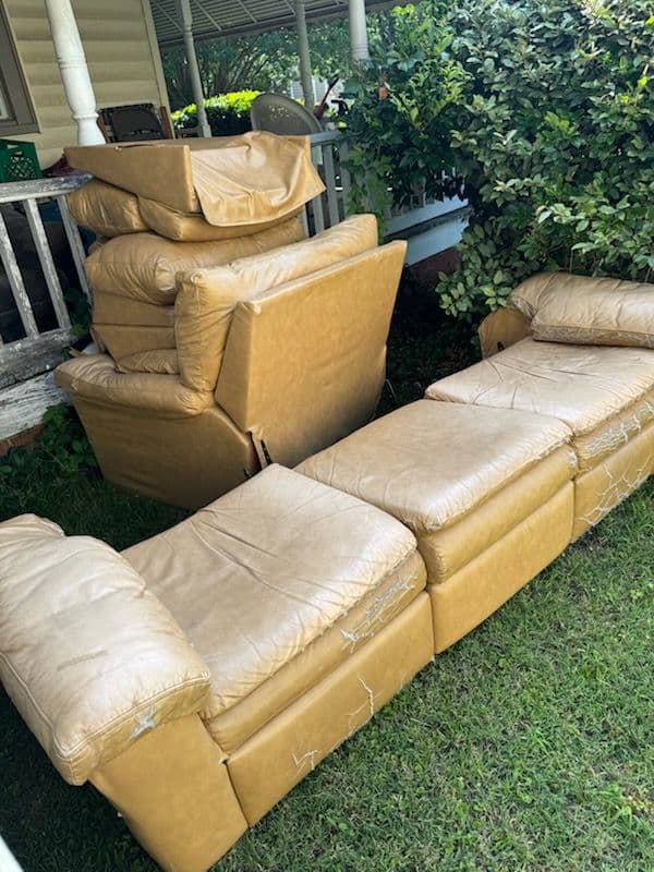 Gallery photos for Effortless Furniture Removal Solutions: Image #1